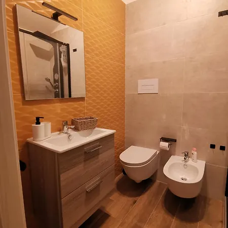 La Casa Di Marta Ateleta